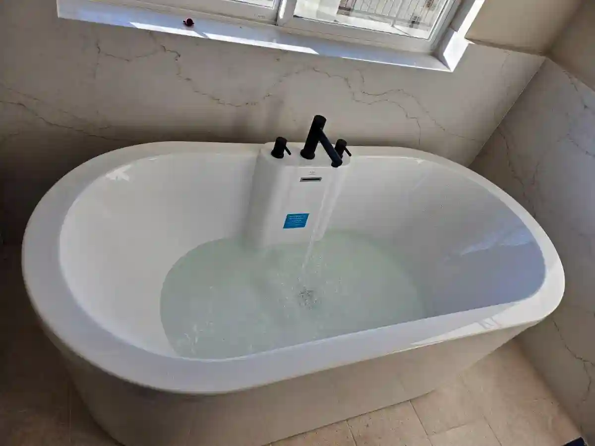 bathtub